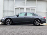【オプション装備2】〇アルミホイール 10スポークスターデザイン メタリックブラックポリッシュト 8.5J&times;20(Audi Sport)+255/40R20タイヤ