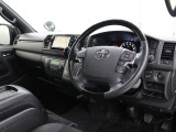 運転席廻りです。