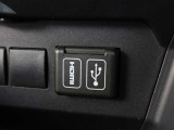 トヨタファイナンスのクレジットにてお車購入の際に加入できる保険です。お車に関する相談窓口を1つにできて便利になります。