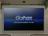 【後席用プルダウンモニター】後ろに乗車している人を飽きさせません♪ テレビやDVDビデオを見ながら楽しいドライブを♪使わない時は格納できますので、ジャマになる事もありません♪