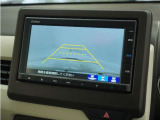 ◆バックカメラ◆リバースにするだけで映ります、後方の安全確認や、狭い駐車場での車庫入れ、雨の日や夜間など視界の悪い時に便利です!安全にバックする為には欠かせない装備です。