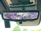 【アドバンスドルームミラー】後席の大きな荷物や同乗者で後方が確認しづらい時でも安心!カメラが撮影した車両後方の映像をルームミラー内に表示。クリアな視界で状況の確認が可能です!
