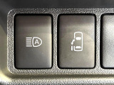 【パワースライドドア】スマートキーや運転席のスイッチでスライドドアの開閉が可能♪電動だから力を入れてドアを開ける必要が無く、小さいお子様でも、重い荷物を持っている時もラクに開け閉めできます♪