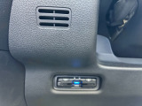 【ETC】便利なETC車載器も装備!高速道路の料金所もスムーズに通過できます。今や必須の装備ですね!(セットアップ費用3300円は別途料金となります)