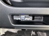 ETC車載器付きです。高速道路の料金所もスムーズに通過できます。