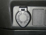 ネッツトヨタ静浜は&rdquo;キレイ&rdquo;にこだわっています。特設サービス工場で、新しく生まれ変わった車!内装・外装の徹底的な掃除、シートを外してニオイの元まで消臭・除菌、見えにくいエンジンルーム内もキレイ!