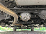 【本州仕入れ】のお車ですので、エンジンルームや下回りのサビも比較的少なく、お車を長く乗りたい方にぴったりの1台となっております♪