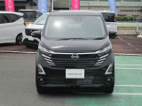 広い展示場には高品質で程度の良いお車を多数展示しておりますよ。他にもおすすめが色々ございます。