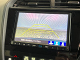 【バックカメラ】リバースにするだけで映ります、後方の安全確認や、狭い駐車場での車庫入れ、雨の日や夜間など視界の悪い時に便利です!安全にバックする為には欠かせない装備です。