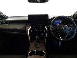 【メーター廻り】シンプルで飽きないデザイン、運転中も視界の邪魔にならない構造になっているので運転に支障もありません♪