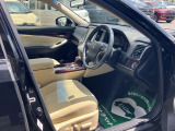 運転席、助手席共に綺麗です!