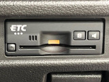 【ETC】高速道路の料金所をストレスなく通過!話題のスポットやサービスエリアに多い「スマートIC」利用時は必須のアイテムです。当店でセットアップを実施、ご納車当日からすぐにご利用いただけます!