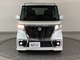 LEDヘッドライトを装備しています。LEDヘッドライトはとても明るく、雨の日や夜間走行も安全・安心です。