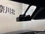 純正のドライブレコーダーを装備!!万が一の時にはしっかりと映像が残ります!煽り運転や事故が多いこのご時世。安心の為には着いていて欲しいオプション装備ですね♪