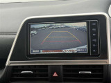 バックガイドモニター付いております!車庫入れの際にあると役立ちますよ♪