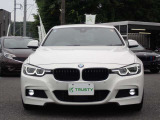 BMW在庫保有台数常時100台以上!ご来店の際はBMW本店(厚木市下荻野140-1)にご来店ください!弊社自慢の全天候型ショールーム!BMW在庫保有台数常時100台以上ございます!