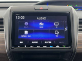 純正メモリナビ(VXM-217VFNi)を装着しています。Bluetooth(ブルートゥース)接続/CD・DVD再生/フルセグ視聴等が使用できます。