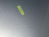 ボンネットにキズあり