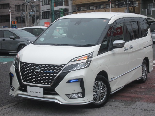 セレナ 1.2 e-POWER AUTECH 