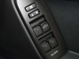 電動格納式ドアミラー・パワーウインドウを装備しています。