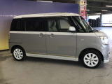 エンジンルーム、室内、クリーニング済みです。厳選したお車を屋内展示場にて展示中☆車両品質には自信がございます!ぜひ一度ご来店ください!!