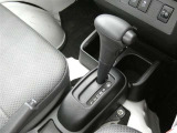 どなたでも楽々運転できる4速ギヤのオートマチック車です。