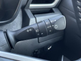 【 オートライト 】オートライトなのでライトの点け忘れを気にすることなく運転が出来ます♪//