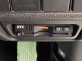 ETC車載器付。ETCが使用可能な道路通行料はキャッシュレスでスマートに走行できます。再セットアップして納車致します。