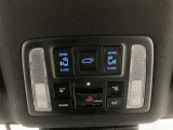 運転席天井部のサテライトスイッチです。