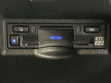 ETC車載器です!高速道路の料金所で慌てて小銭を探すことも無くなります。キャッシュレスでスイスイ、ストレスフリー♪