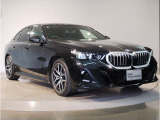 BMW認定中古車は第三者品質評価制度も採用しております。AIS方式による車両品質評価制度も導入し公平な車両コンデション評価を行うことにより車両品質の透明性を高めると同時に更なる信頼と安心をお届けします