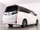 当店では、厳選された車両のみ展示しております。アルファード・ヴェルファイアに特化した専門店ならではの豊富な在庫の中から、お気に入りの一台をお探しください!
