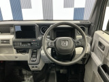 運転しやすいインパネ周りです!見やすいレイアウトで快適なドライブをサポートします!