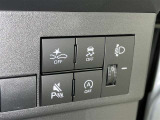アイドリングストップ機能がついているので、停車時にエンジンを止めて燃料消費を抑えます。環境にもお財布に優しいですね♪