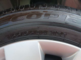 タイヤサイズは155/65R14になります☆