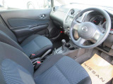 視界が良く運転性の良いフロントシート