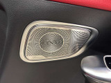 メルセデス・ベンツの定める厳しい基準をクリアしたお車のみをご案内させて頂きます。納車前整備はメーカー規定に基づき100項目以上にも及ぶ点検を熟練のメカニックによって行いご納車させて頂きます。
