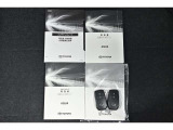 保証書・記録簿・取扱説明書と揃っております。