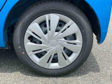 お支払総額は千葉県内での登録、車庫証明お届出代行を含んでおります。希望ナンバーやオプション、及びETCのセットアップは含んでおりません。
