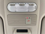 SOSコールスイッチです。NissanConnectにご加入していただくことでお使いいただけます。