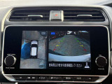 ★アラウンドビューモニター装備ですので、バックや縦列駐車の際に上から見た映像があなたを安心サポート!一度使ったらやめられない!