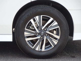 【タイヤ】 【純正16インチアルミホイール】《205/65R16》専用のアルミなのでお車のイメージぴったりですね!