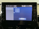 ディスプレイオーディオを装備。スマホとクルマをつなぐことで、これまでのナビに加えて、いろんなサービスが楽しめます。