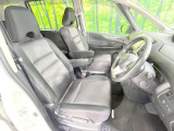 運転席シート廻りは使用感も少なく、良好な状態となっています。丁寧に使われていたことがよくわかりますね。