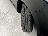 タイヤサイズは185/65R15!残り溝は5ミリ程度です!
