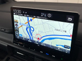 ホンダ独自のインターナビを装備しております!よりリアルタイムの交通渋滞情報を取得できたりとドライブが快適になりますよ♪