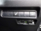 ETC車載器付きです。高速道路の料金所もスムーズに通過できます。