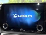 【メーカー純正ナビ】インテリアに溶け込むスタイリッシュな「専用設計」メーカーナビを装備♪視認性や操作性など基本性能にも優れ、より上質なカーライフをお楽しみいただけます。