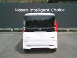 納車前には、日産のエンジニアが点検整備をしっかりさせて頂きます。消耗品部品の交換はもちろん、整備内容記録簿も納車時にお渡しいたしますので点検内容がちゃんと確認できて安心していただけます!!