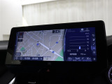 ディスプレイオーディオを装備。スマホとクルマをつなぐことで、これまでのナビに加えて、いろんなサービスが楽しめます。